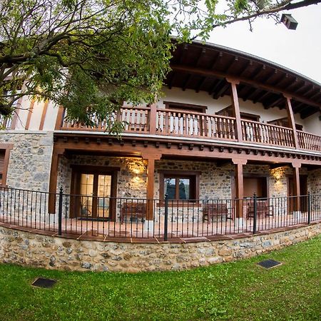 Apartamentos Los Picos De Europa Colio Extérieur photo