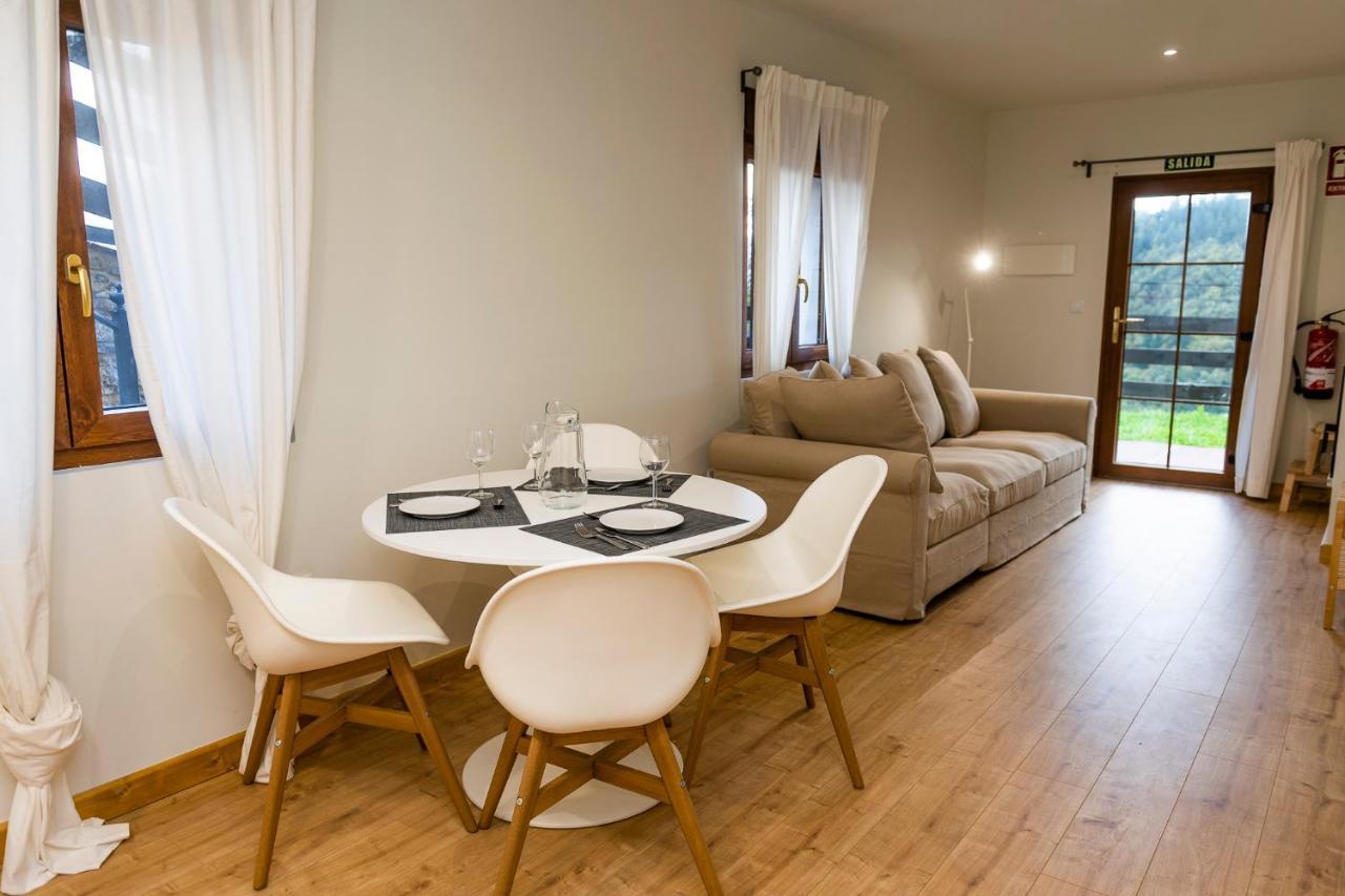 Apartamentos Los Picos De Europa Colio Chambre photo