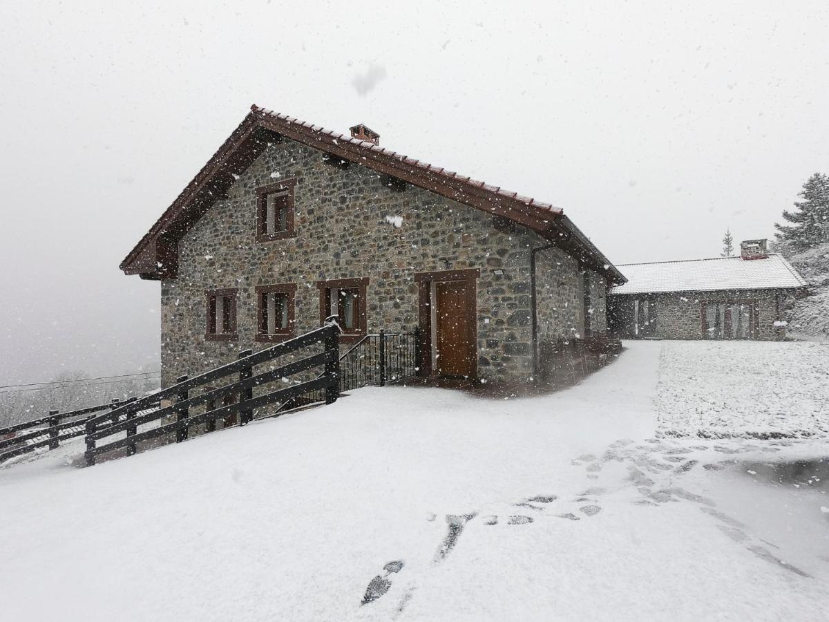 Apartamentos Los Picos De Europa Colio Extérieur photo